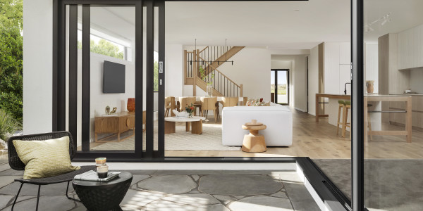 Comprar / Vender Casas Unifamiliares y Chalets en Alcañiz · con Ventanas Insonorizadas y Aislantes