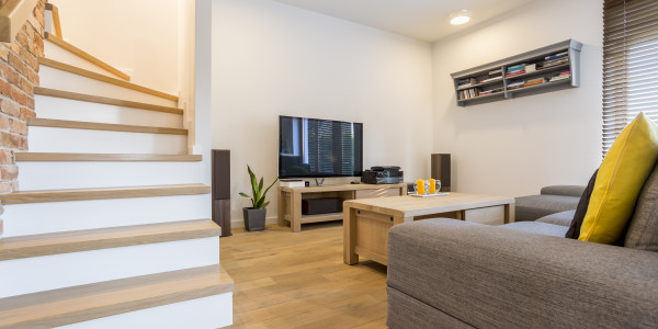 Inversores, Intermediarios, Agentes y Brokers Inmobiliarios en Sarrión · Apartamentos Turísticos