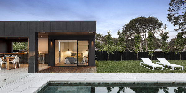 Inversores, Intermediarios, Agentes y Brokers Inmobiliarios en Sarrión · Casas Diseño Minivalista